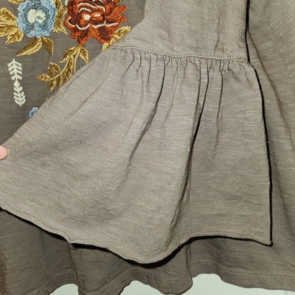 Caite Handmade Taupe Embroidered Bell Sleeve Top Size XL Stretch Boho Babydoll - Picture 4 of 10